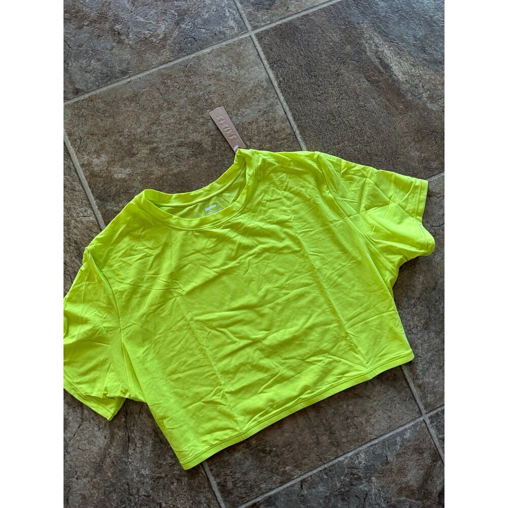 Skims Fits Everybody Super Cropped T-Shirt Neon Lime Size XL - Picture 7 of 11